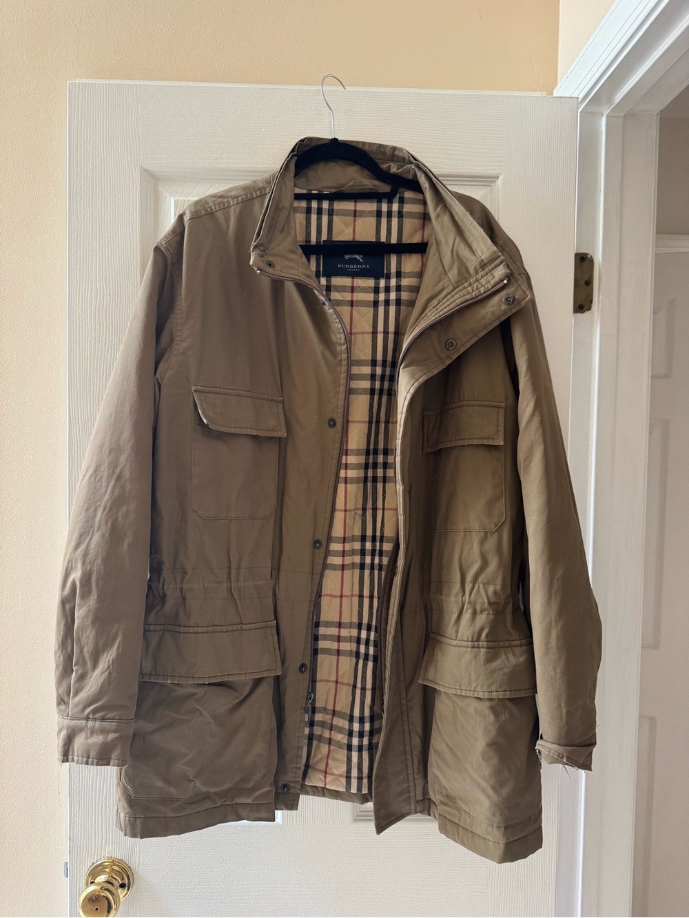 Burberry men’s multi-pocket field jacket